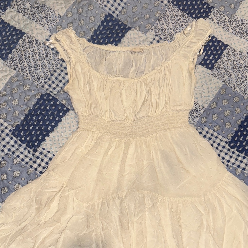 Aeropostale Cream Sleeveless dress